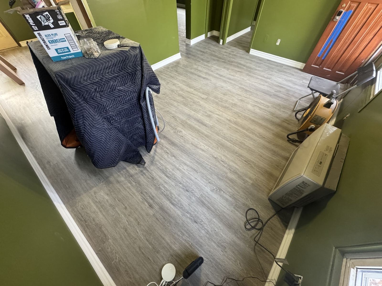 Laminate living room