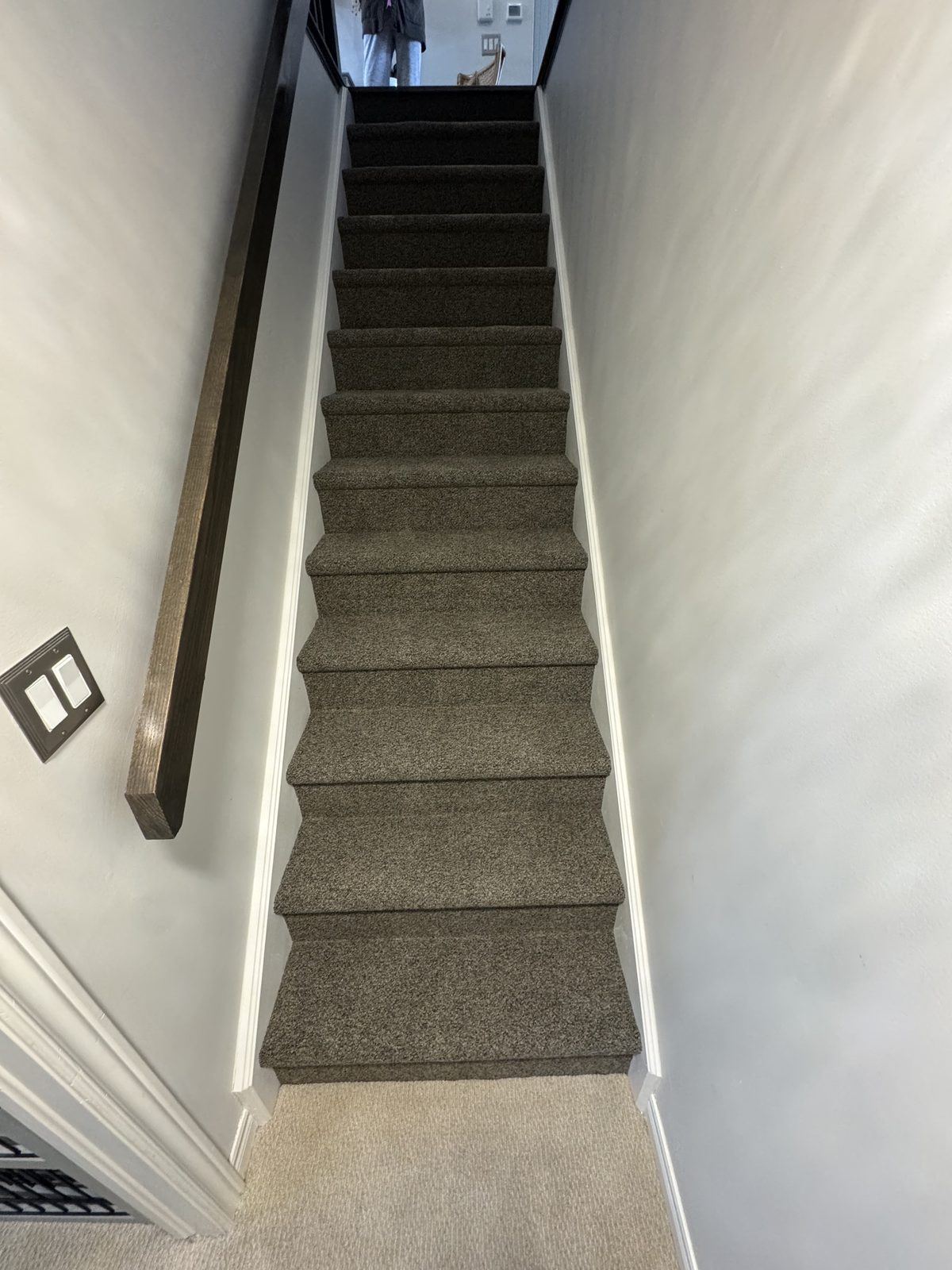 Carpeted stairs, full wrap